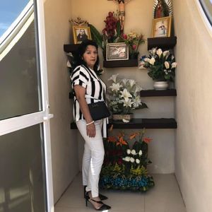 Meet your Posher, Teresa